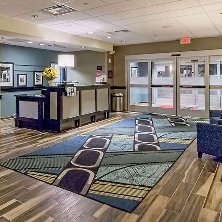 Hampton Inn Hibbing Exterior foto
